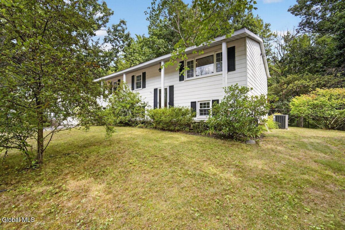 124 Hathorn Boulevard Saratoga Springs NY 12866
