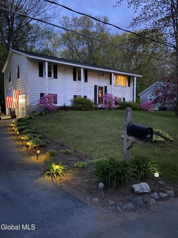124 Hathorn Boulevard Saratoga Springs NY 12866