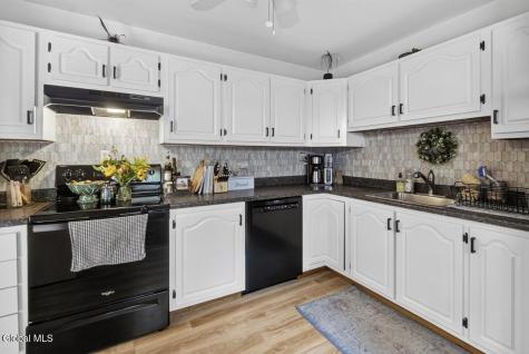 124 Hathorn Boulevard Saratoga Springs NY 12866