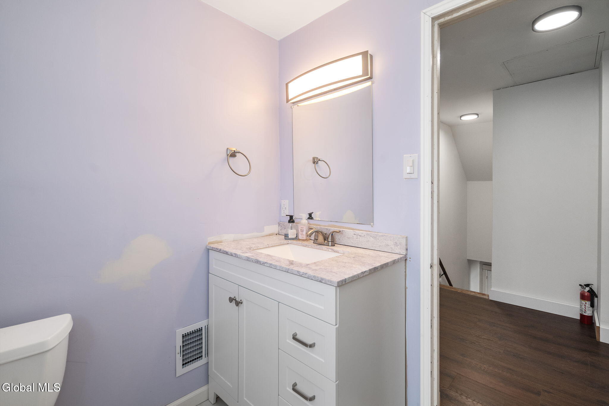 137 Washington Avenue Cobleskill NY 12043