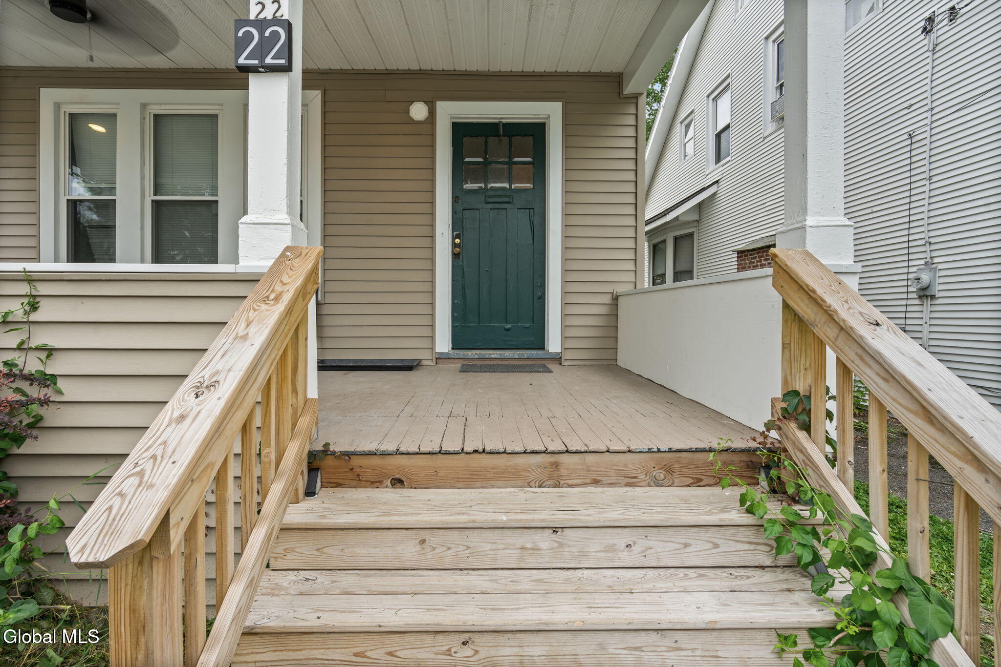 22 Fairlawn Avenue Albany NY 12203