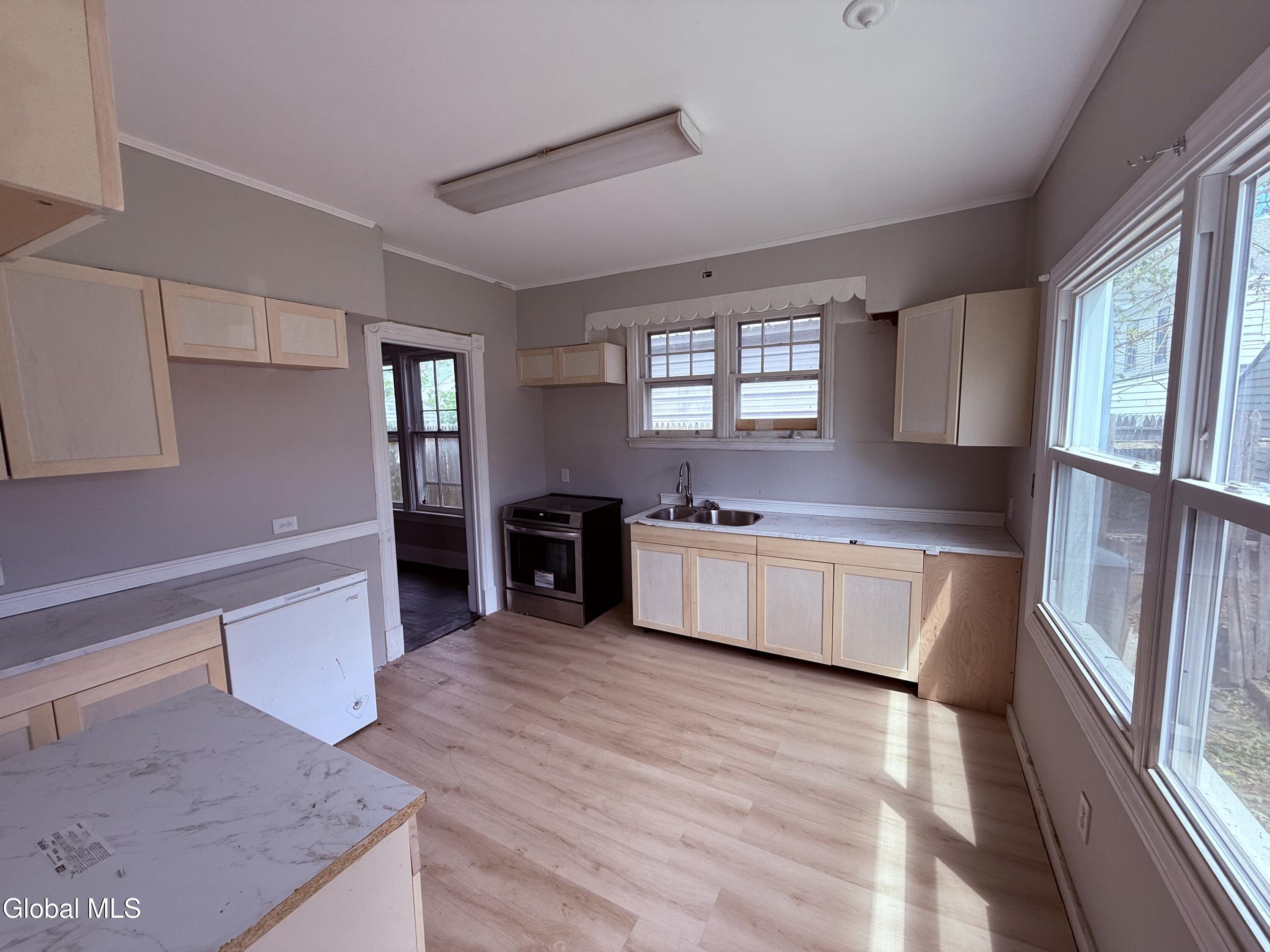 41 110th Street Troy NY 12182