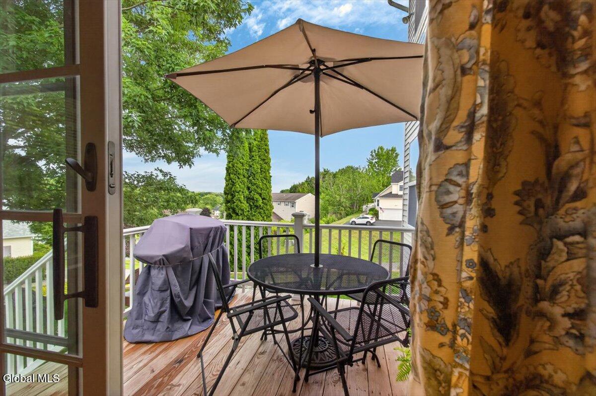1 Erie Court Waterford NY 12188
