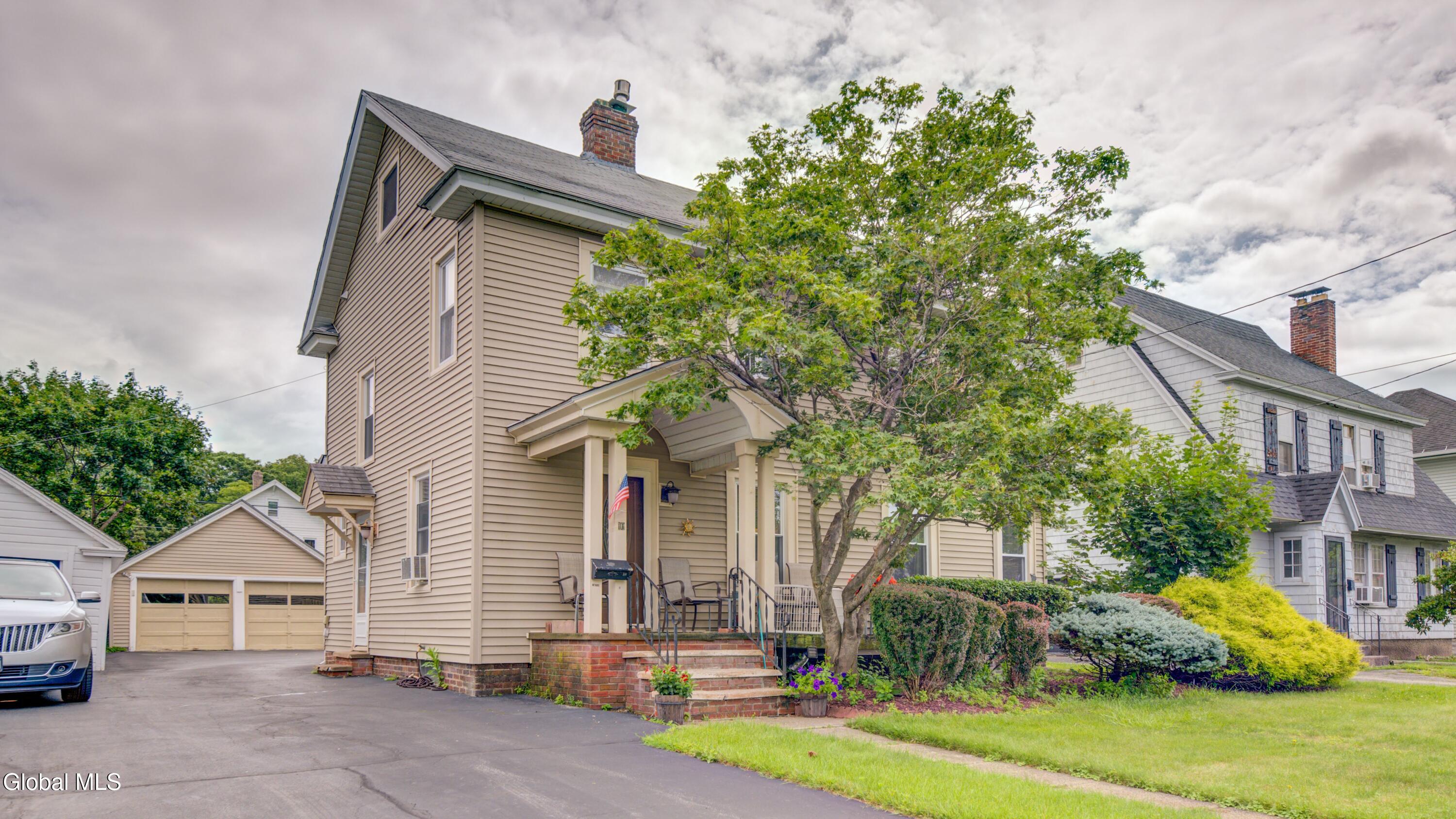 10 East Boulevard Gloversville NY 12078