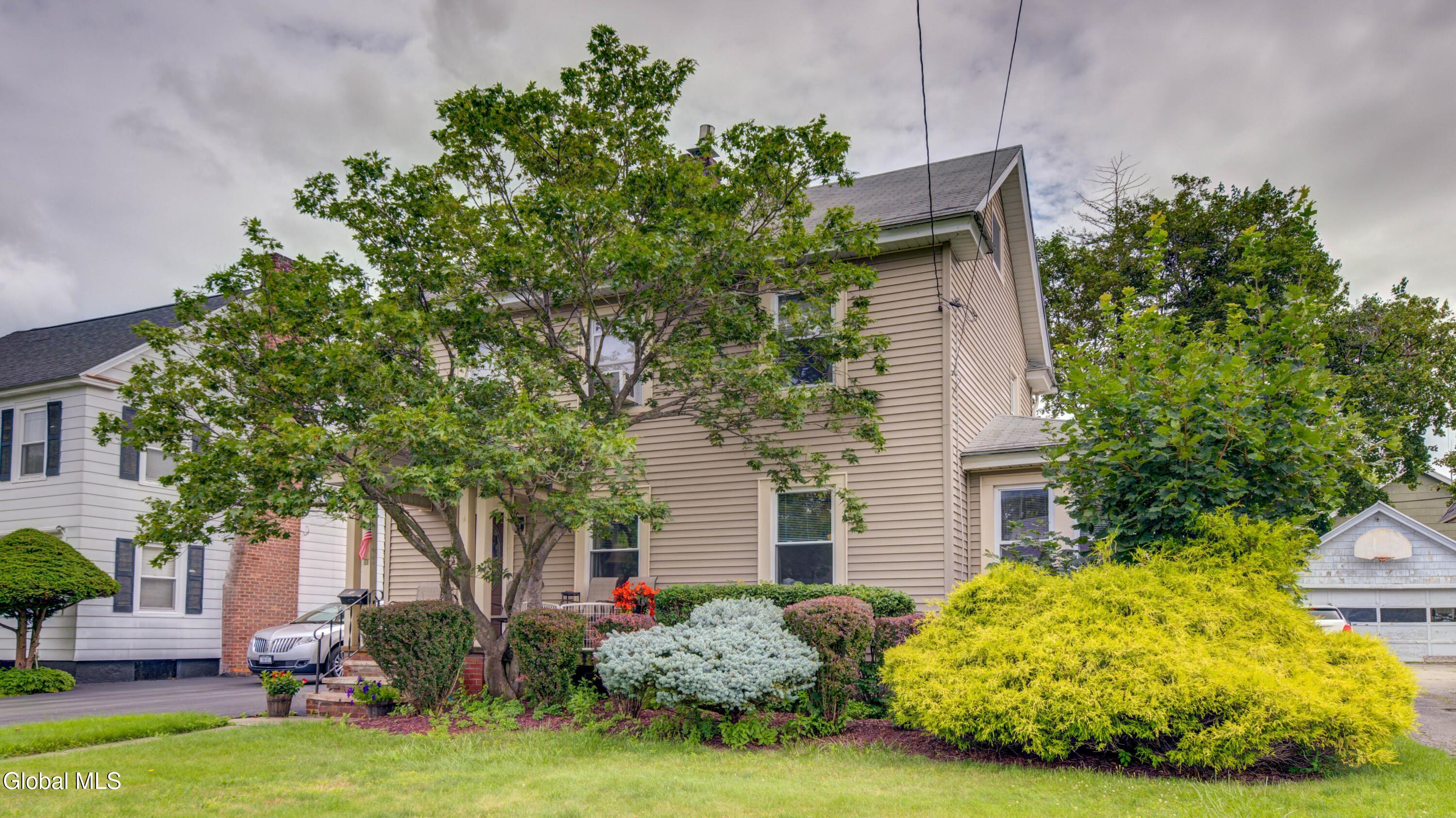 10 East Boulevard Gloversville NY 12078