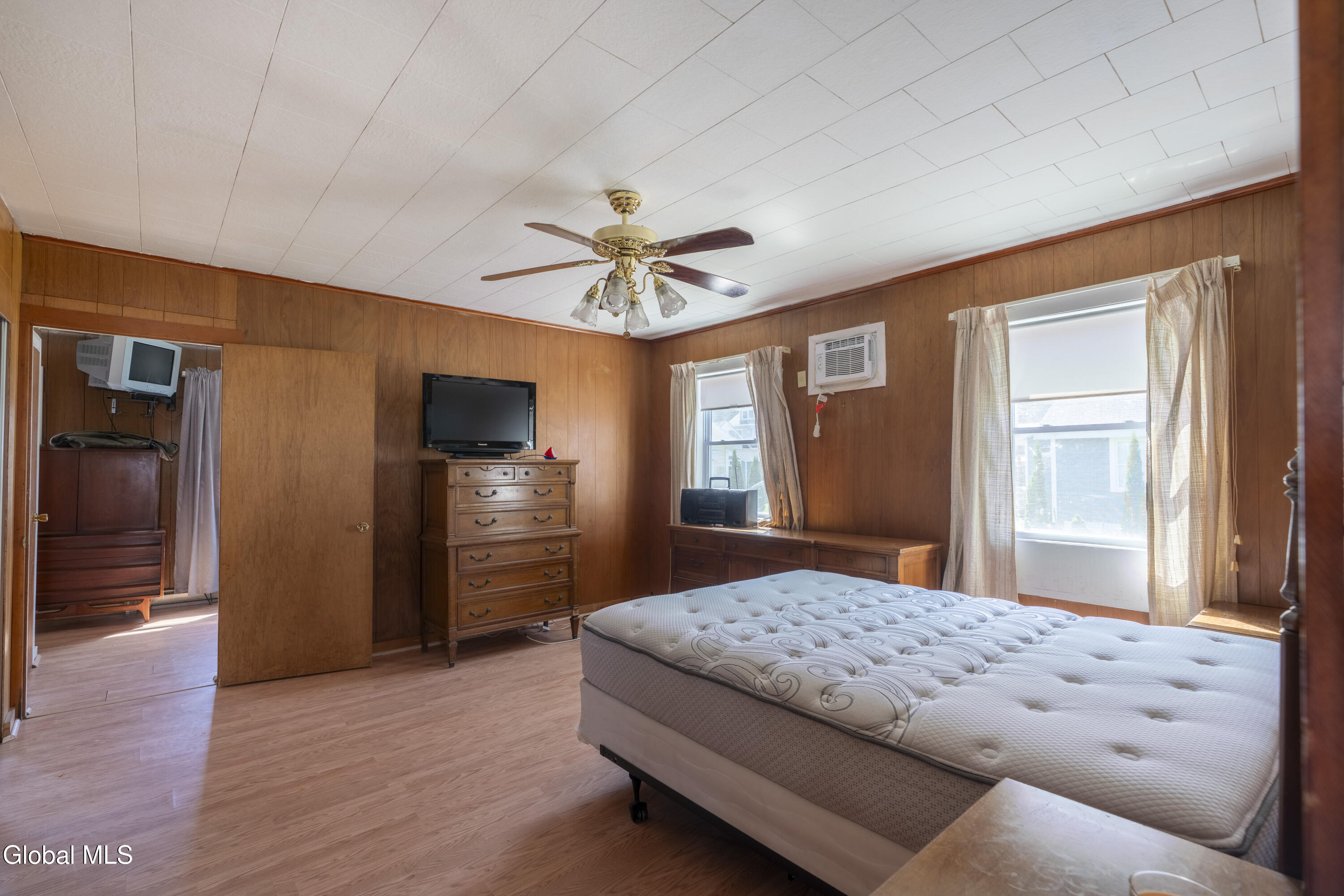 112 2nd Street Saratoga Springs NY 12866