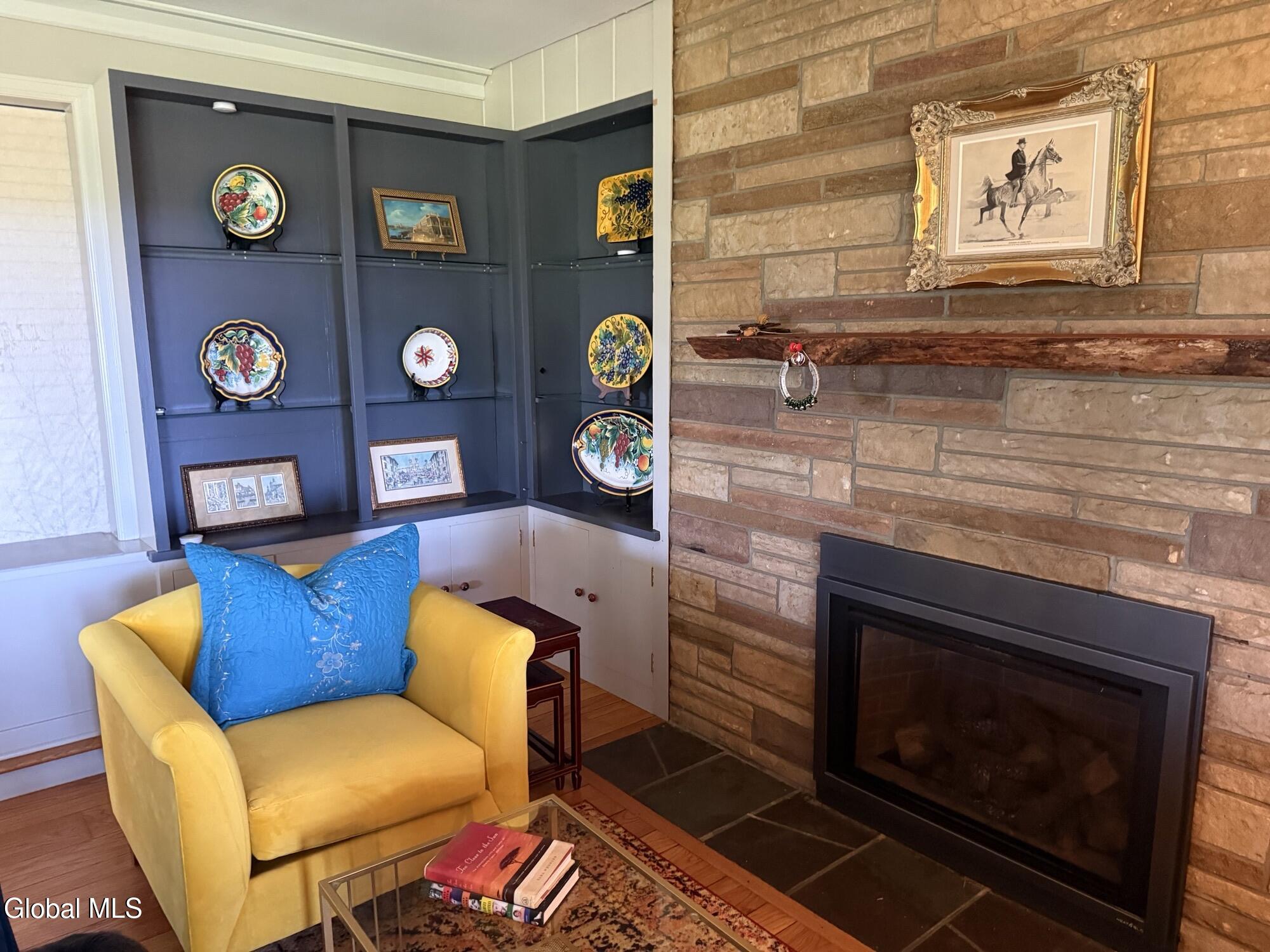 1047 Niskayuna Road Niskayuna NY 12309
