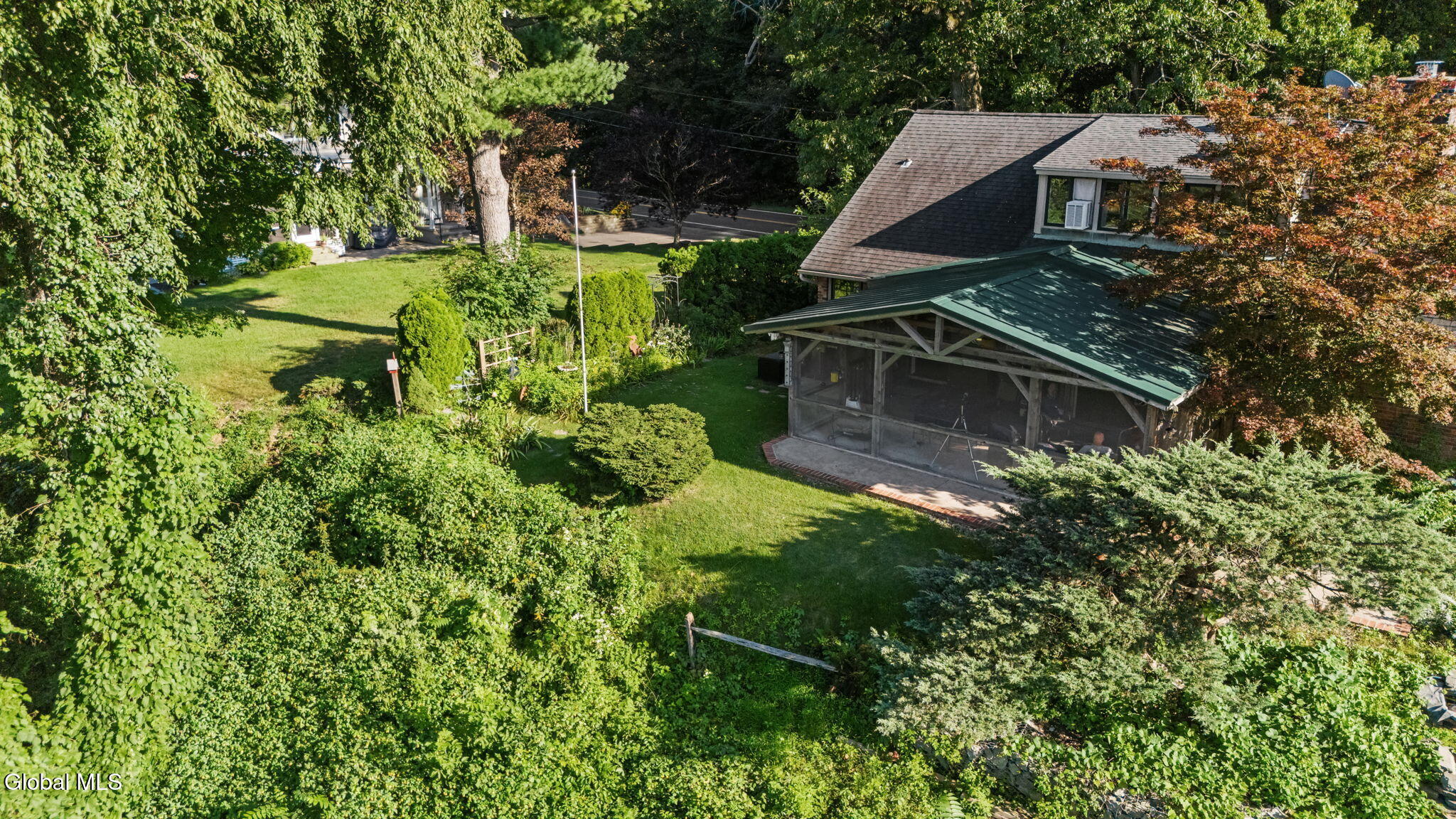 1047 Niskayuna Road Niskayuna NY 12309