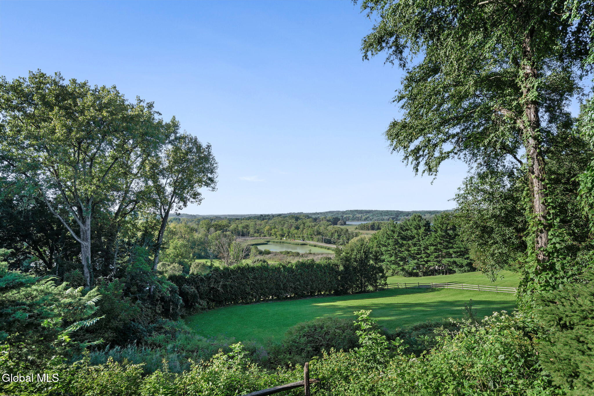 1047 Niskayuna Road Niskayuna NY 12309