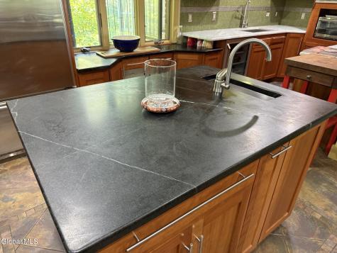 1047 Niskayuna Road Niskayuna NY 12309