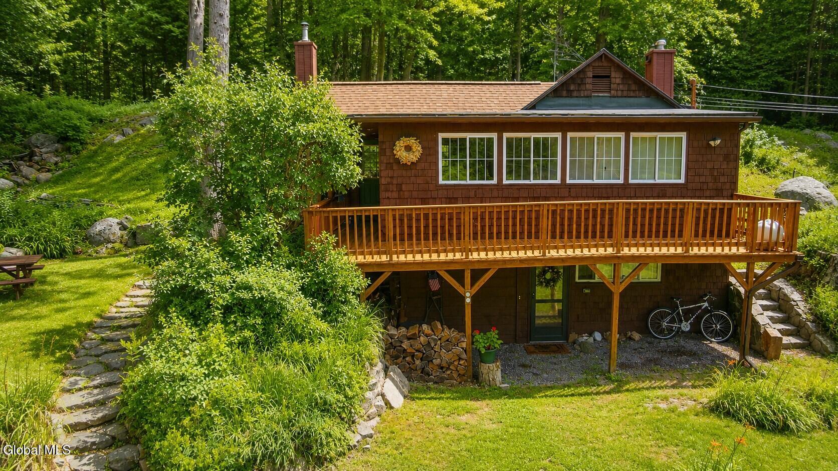 5154 U.s. 9 Chestertown NY 12817