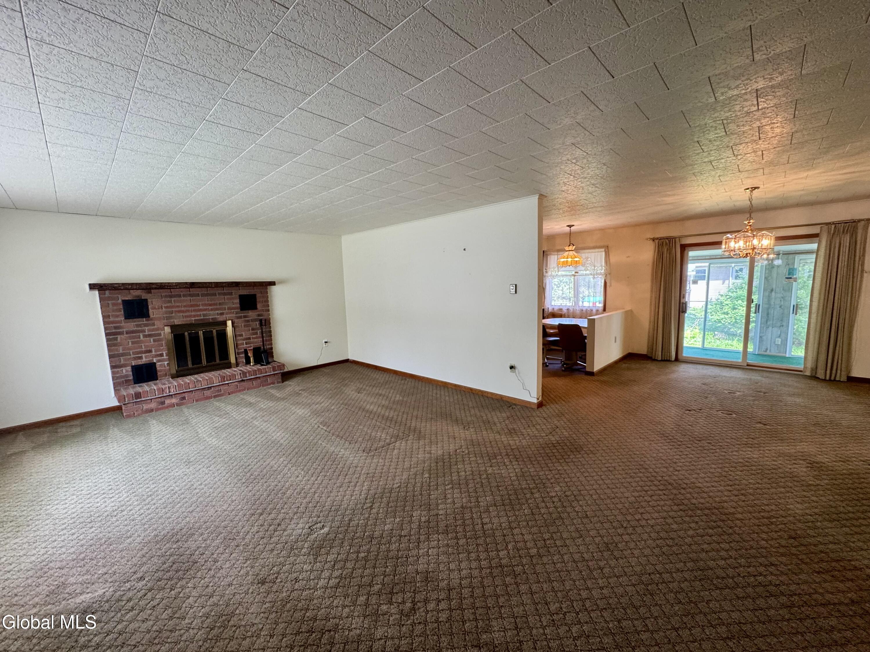 24 Links Avenue Hadley NY 12835