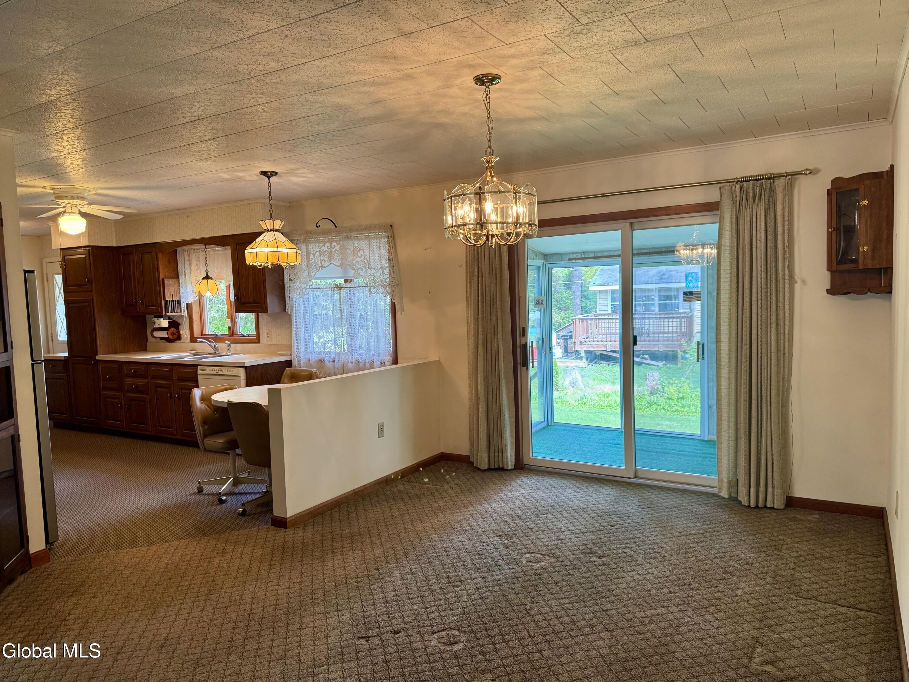24 Links Avenue Hadley NY 12835