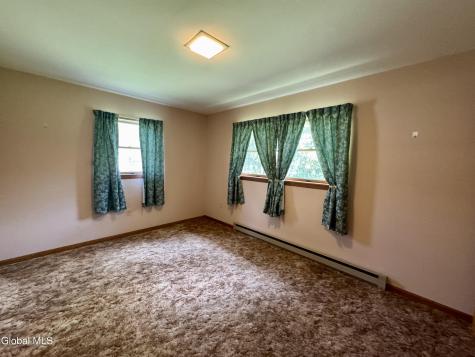 24 Links Avenue Hadley NY 12835