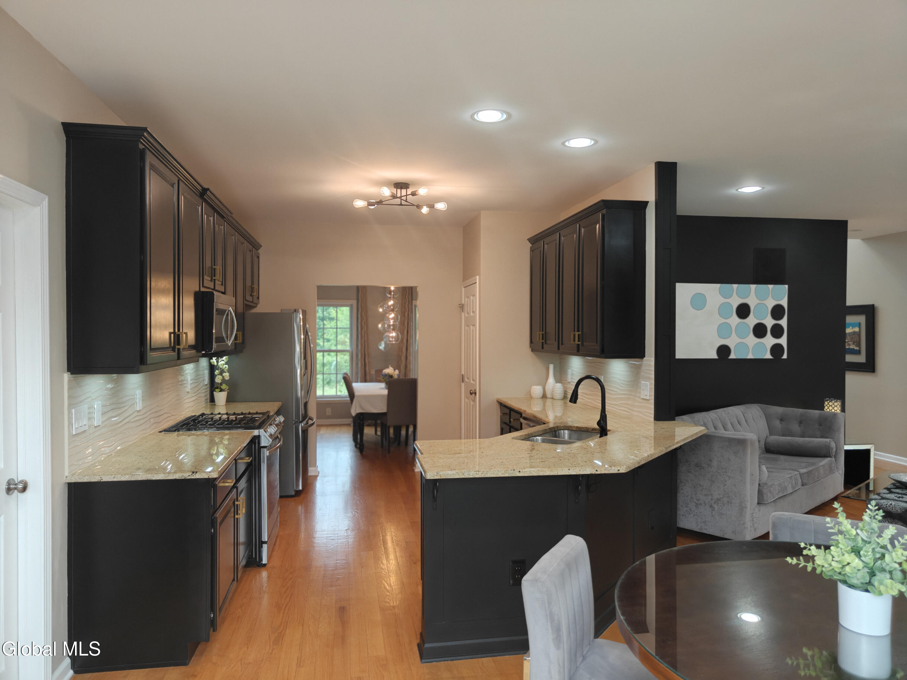 2 Robin Hill Road Mechanicville NY 12118