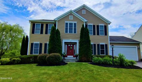 2 Robin Hill Road Mechanicville NY 12118