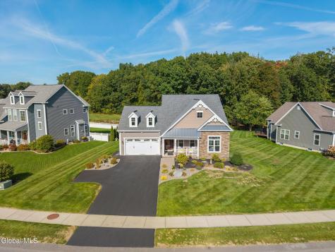 55 Yachtsmans Way Malta NY 12020