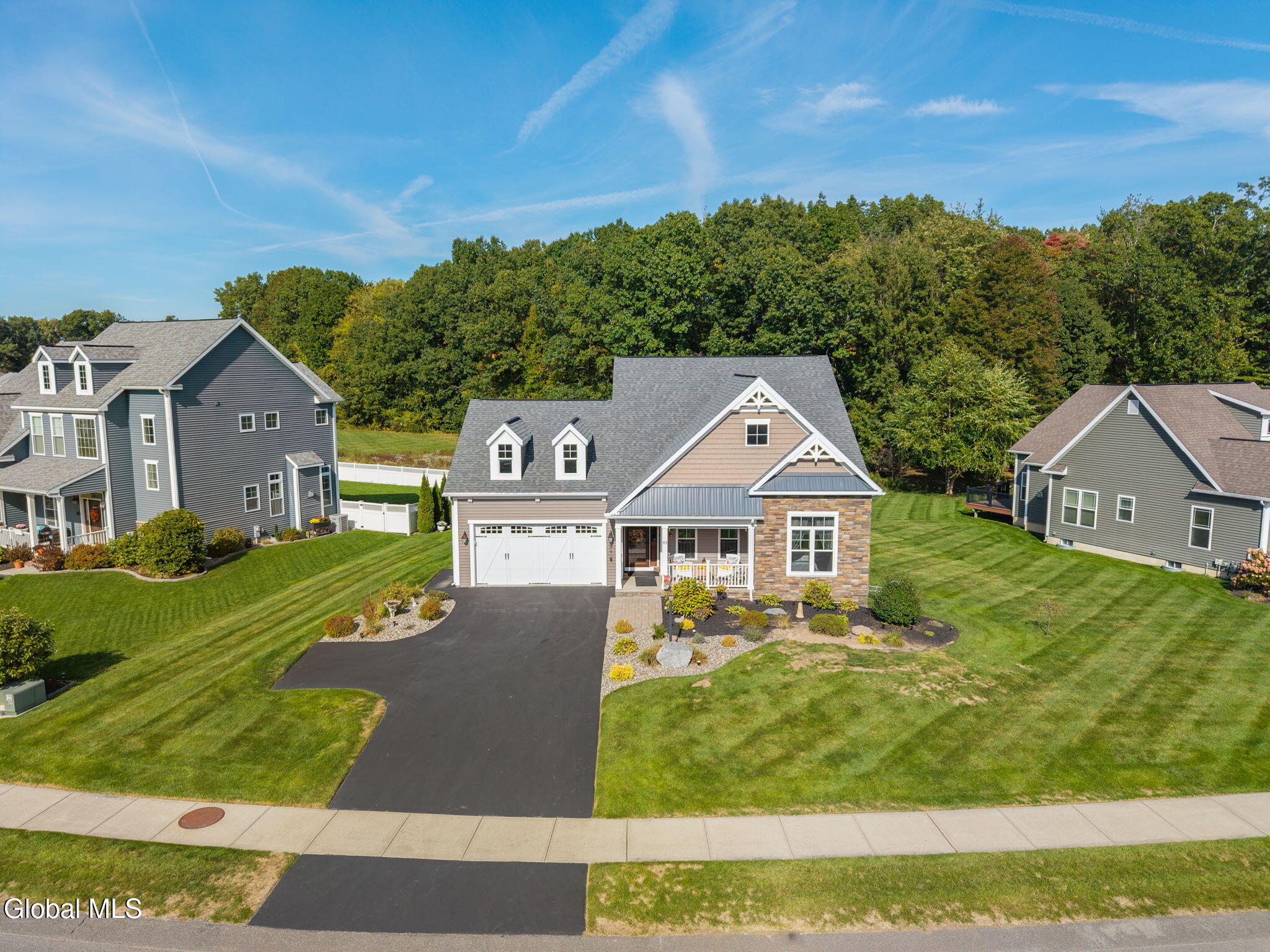 55 Yachtsmans Way Malta NY 12020