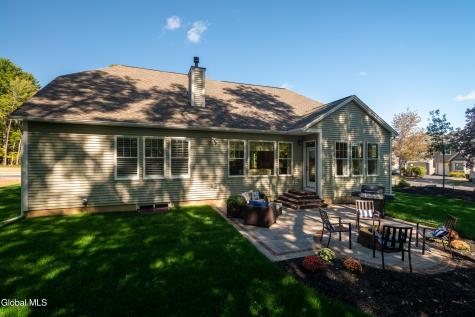 6 Angeles Avenue Saratoga Springs NY 12866
