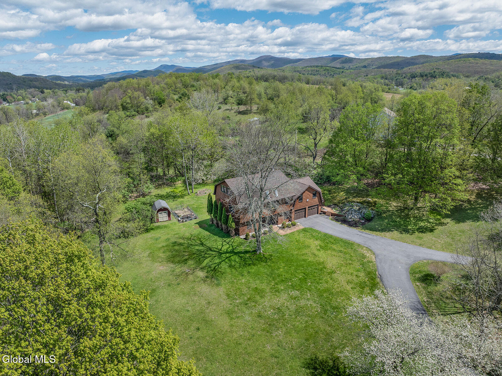 31 Riley Hill Road Salem NY 12865
