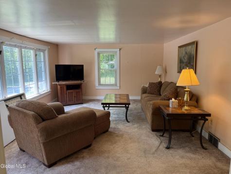 296 W State St Extension Gloversville NY 12078
