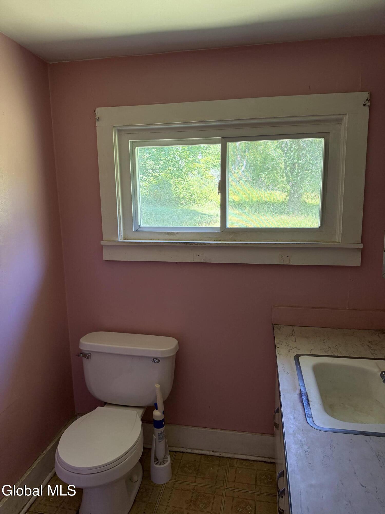 296 W State St Extension Gloversville NY 12078