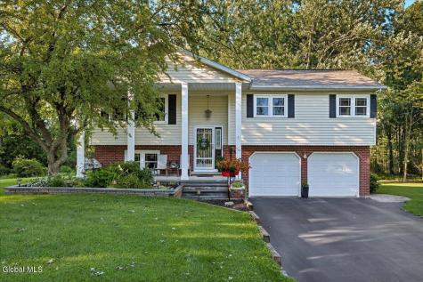 609 Waite Road Clifton Park NY 12065