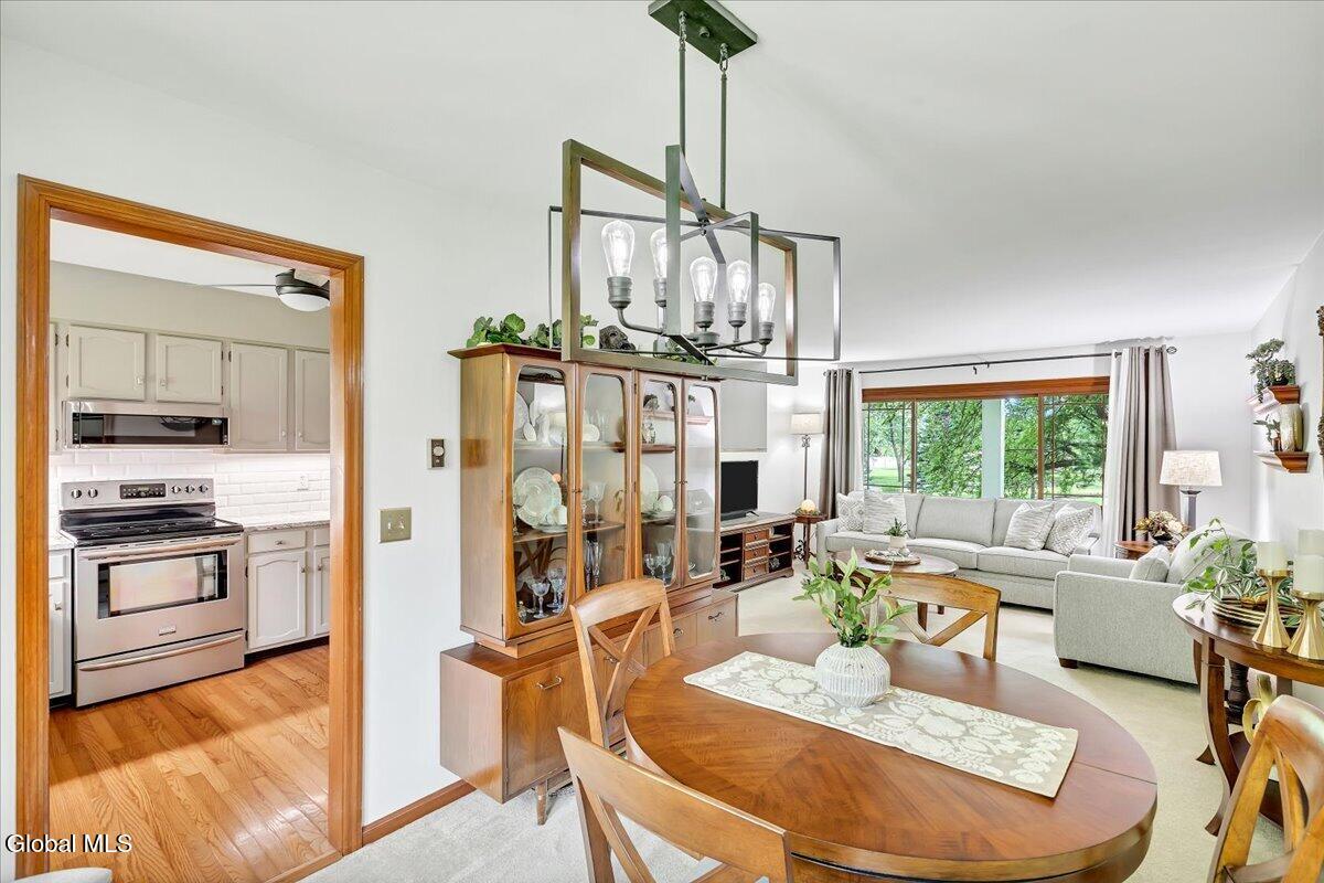 609 Waite Road Clifton Park NY 12065