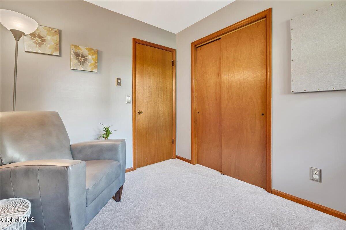 609 Waite Road Clifton Park NY 12065