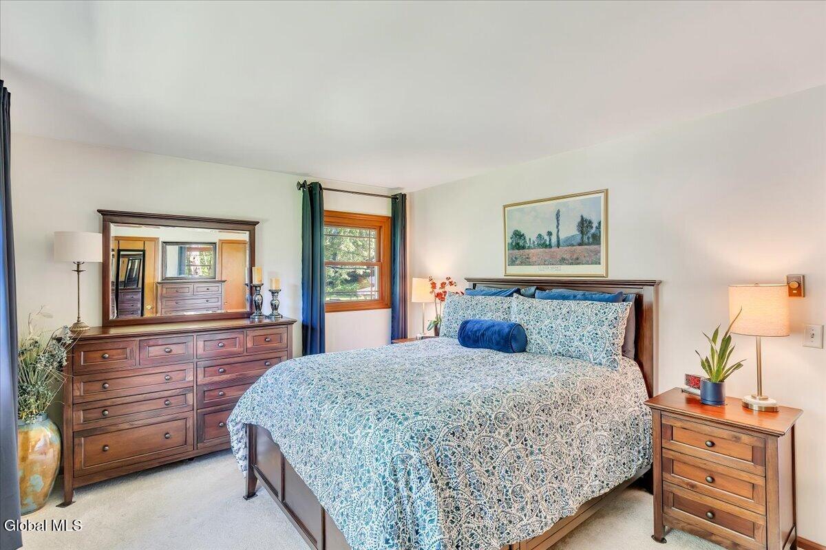 609 Waite Road Clifton Park NY 12065