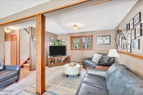 609 Waite Road Clifton Park NY 12065