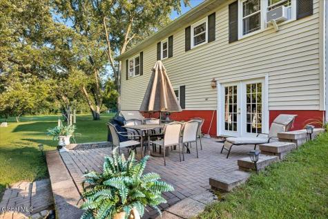 609 Waite Road Clifton Park NY 12065
