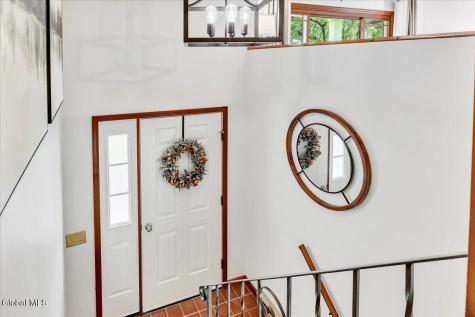 609 Waite Road Clifton Park NY 12065