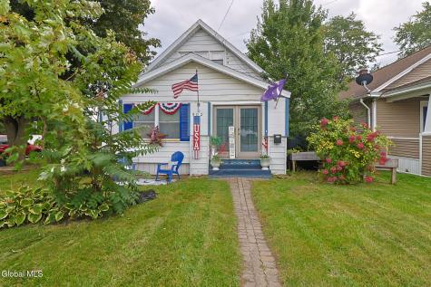 902 Altamont Avenue Schenectady NY 12303