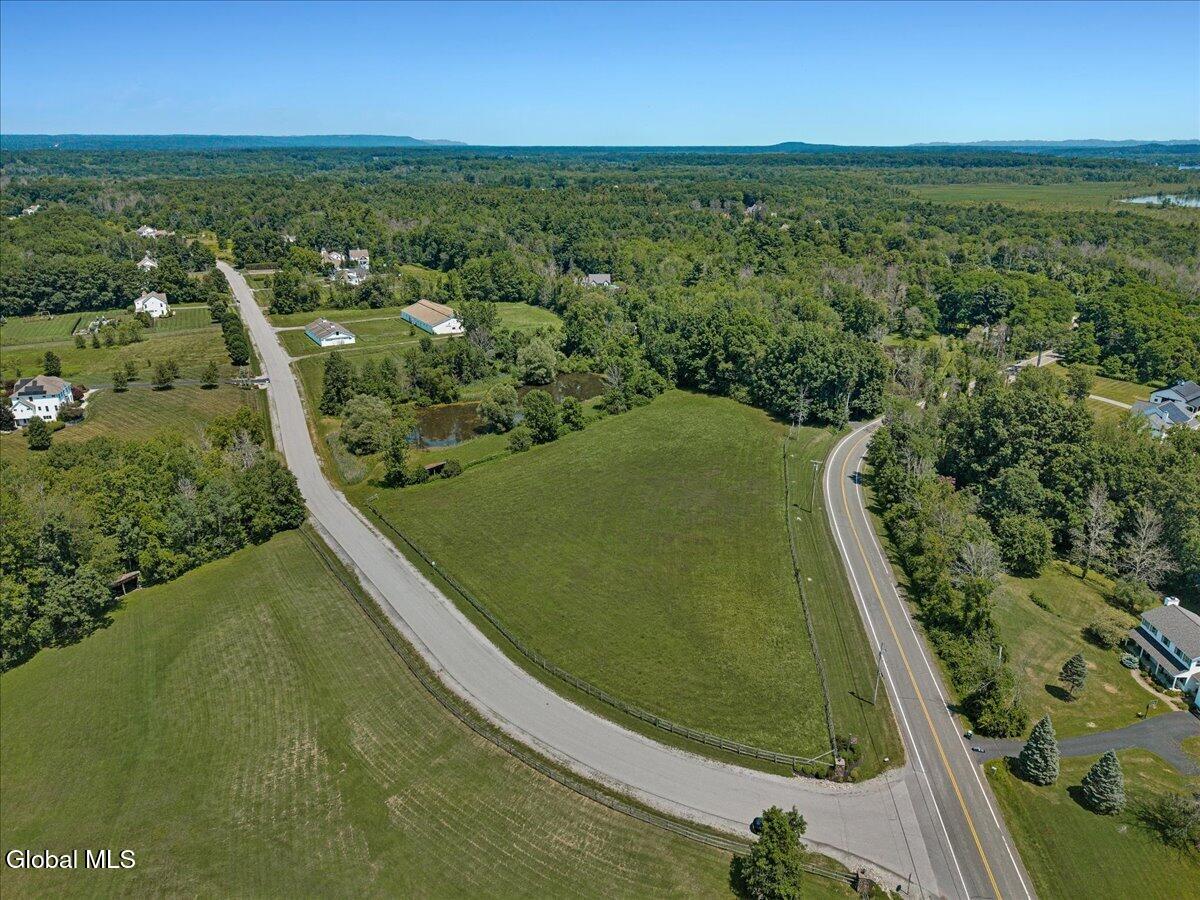 4 Saratoga Farm Road Malta NY 12020
