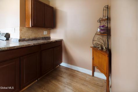 3027 Albany Street Schenectady NY 12304