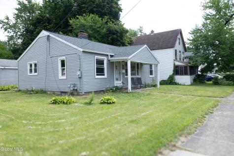 3027 Albany Street Schenectady NY 12304