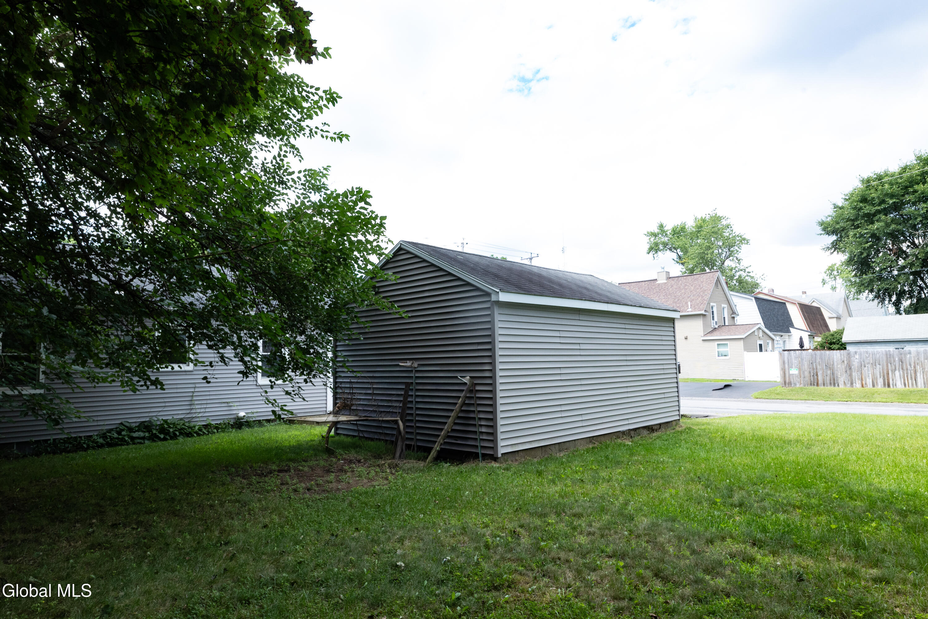 3027 Albany Street Schenectady NY 12304