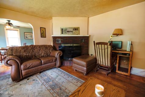 3027 Albany Street Schenectady NY 12304
