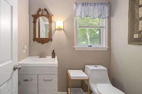 107 Chancellor Drive Guilderland NY 12084