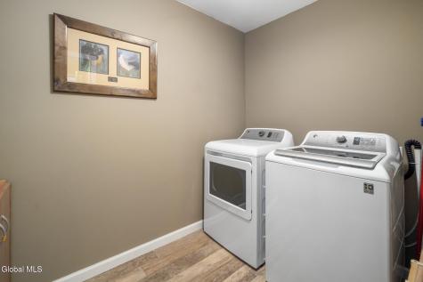 107 Chancellor Drive Guilderland NY 12084