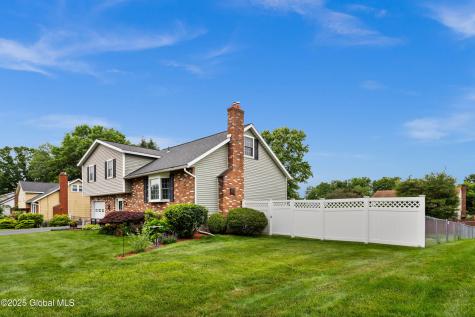 11 Vista Drive Scotia NY 12302
