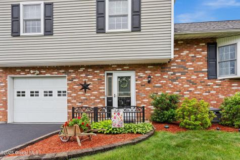 11 Vista Drive Scotia NY 12302