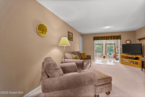 11 Vista Drive Scotia NY 12302