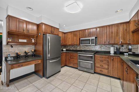 434 Steele Ave Extension Gloversville NY 12078