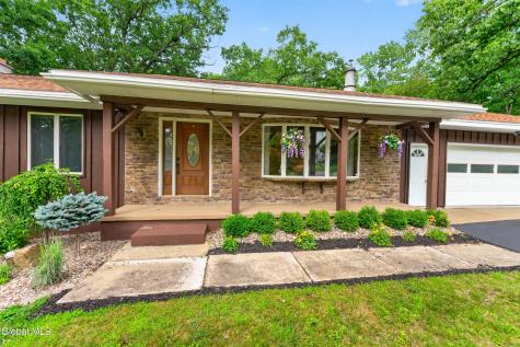 434 Steele Ave Extension Gloversville NY 12078
