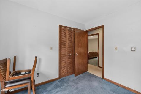 434 Steele Ave Extension Gloversville NY 12078