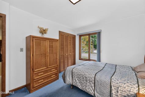 434 Steele Ave Extension Gloversville NY 12078