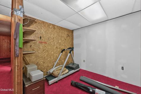 434 Steele Ave Extension Gloversville NY 12078