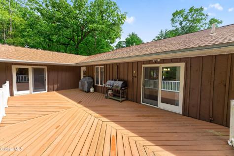 434 Steele Ave Extension Gloversville NY 12078